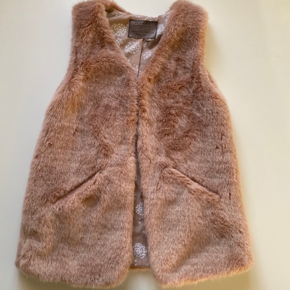 Zara Other - Zara Girls Faux Fur Vest - Pink